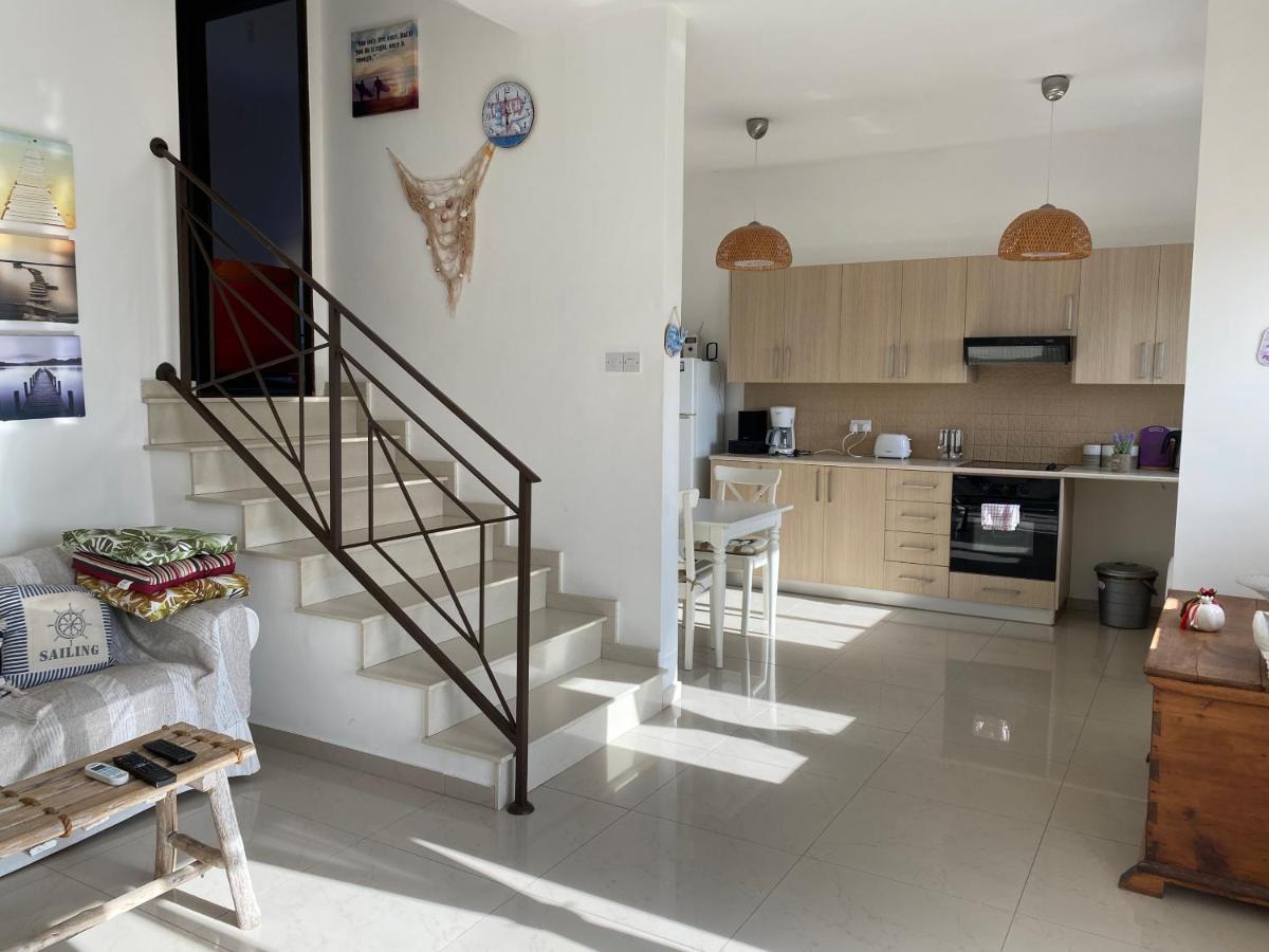 Two Bedroom Duplex :Mountain And Sea View Larnaca Bagian luar foto