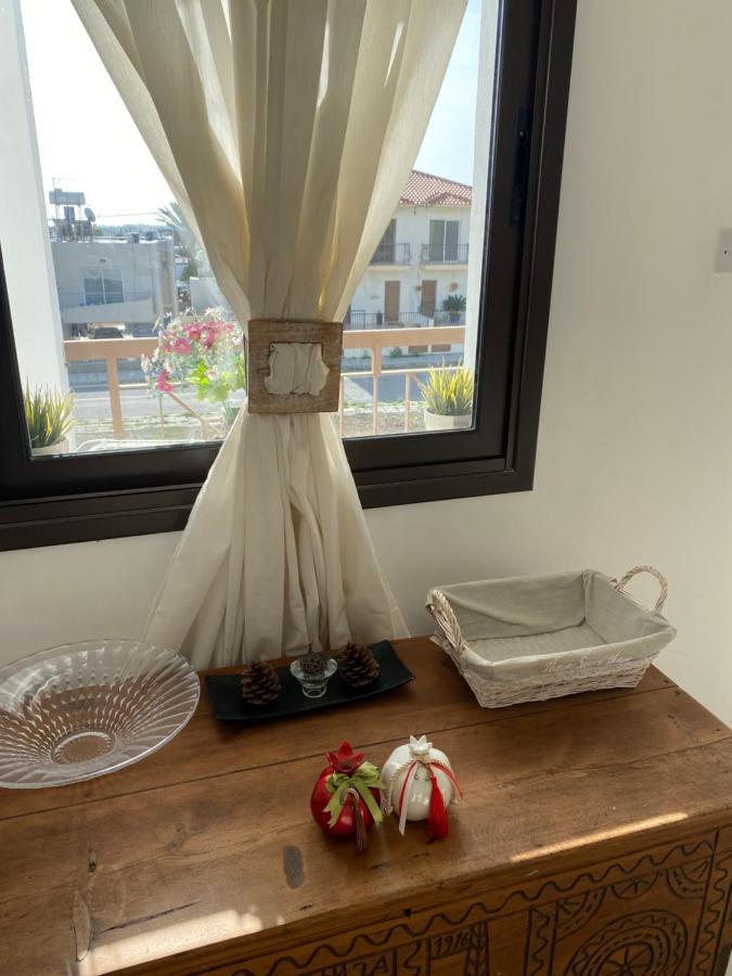 Two Bedroom Duplex :Mountain And Sea View Larnaca Bagian luar foto